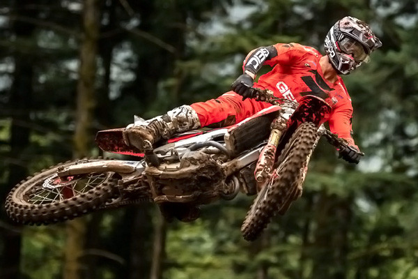 100%® - Moto Lookbook 2020