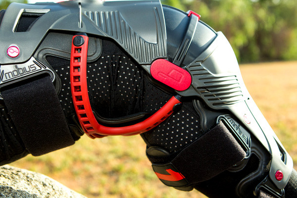 Are Knee and Ankle Protection Necessary During Powersports Activities?