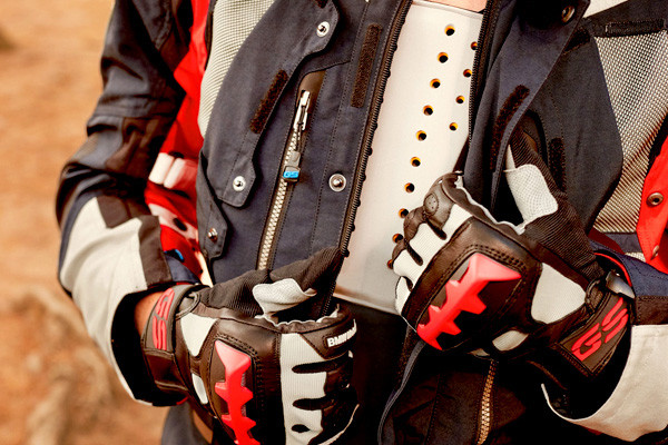New to Riding? What Are Your Best Choices In Powersports Riding Gear?