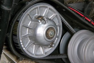 Ultimax® - Tips Yamaha Grizzly Drive Belt Change